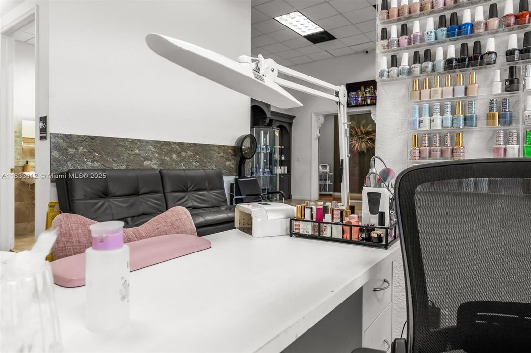 Recently Sold: $3,200,000 (0 beds, 0 baths, 0 Square Feet)