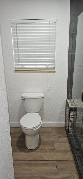 Recientemente alquilado: $2,500 (4 camas, 2 baños, 1446 Pies cuadrados)