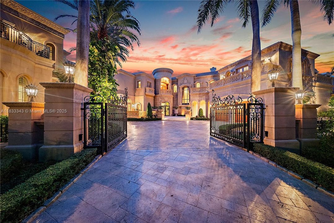 En Venta: $36,000,000 (9 camas, 13 baños, 24320 Pies cuadrados)