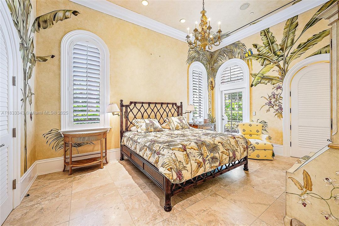 Guest House Primary Bedroom