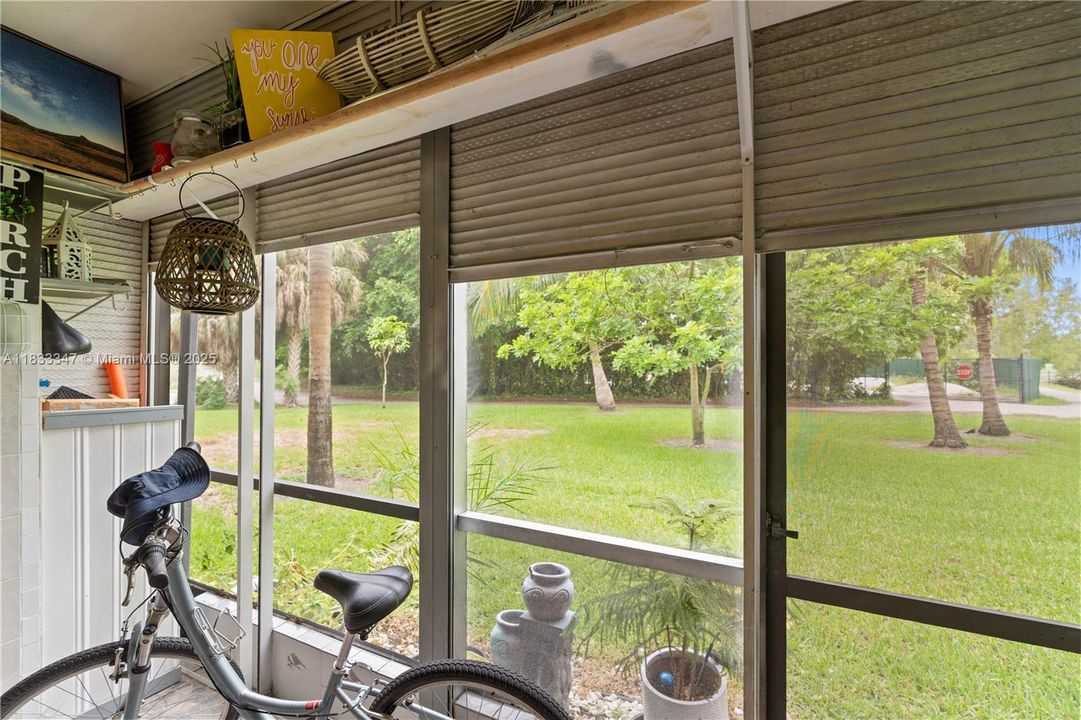 Activo con contrato: $158,900 (2 camas, 2 baños, 865 Pies cuadrados)