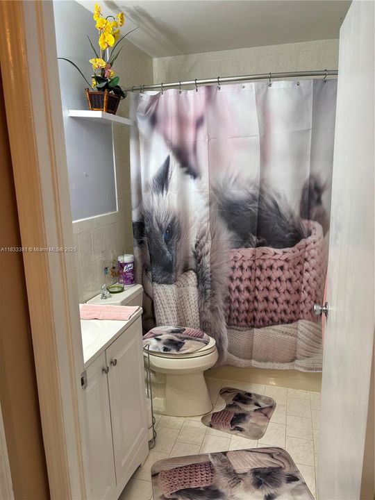 Недавно продано: $659,000 (3 спален, 2 ванн, 1711 Квадратных фут)