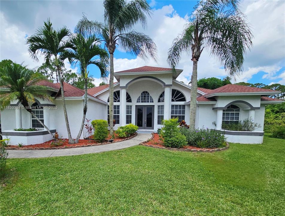 最近租的: $3,500 (3 贝兹, 2 浴室, 2165 平方英尺)