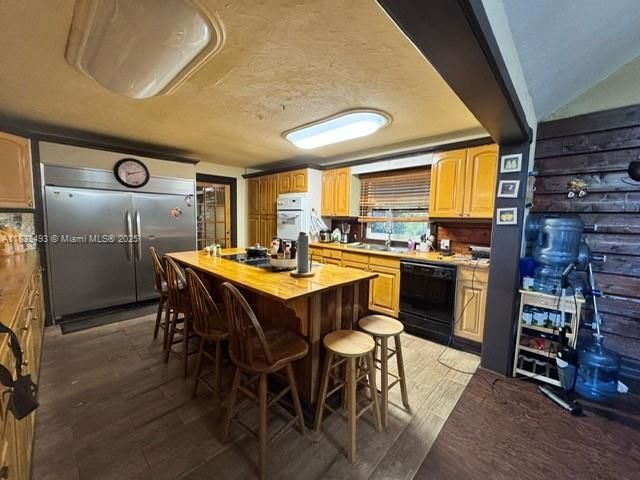 En Venta: $449,000 (3 camas, 2 baños, 1753 Pies cuadrados)