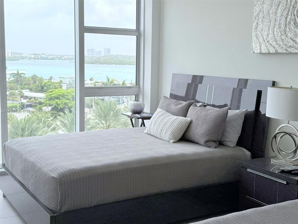 En Venta: $1,950,000 (3 camas, 2 baños, 1300 Pies cuadrados)