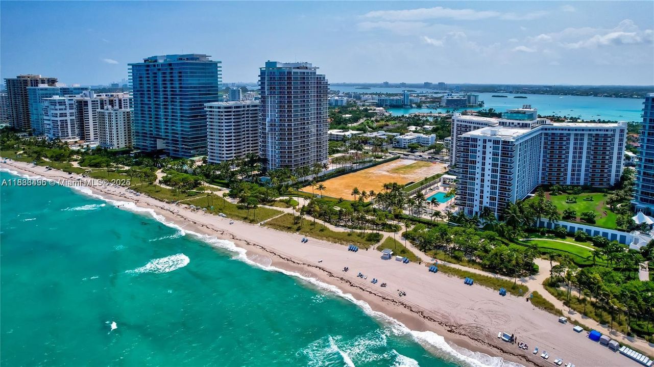 En Venta: $1,950,000 (3 camas, 2 baños, 1300 Pies cuadrados)