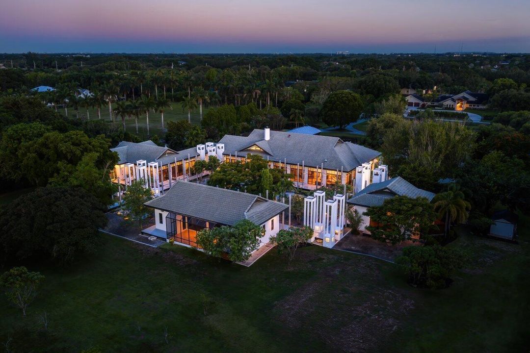 113-8549SurreyLane-BocaRaton-FL-33496-SM