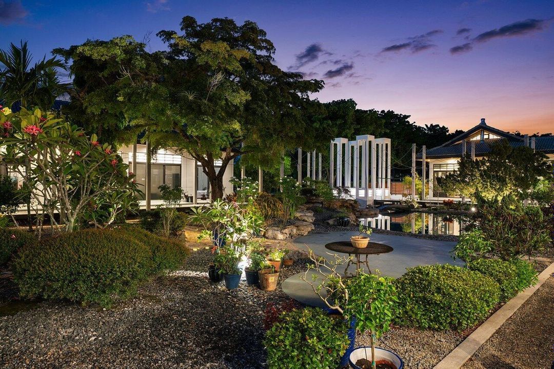 109-8549SurreyLane-BocaRaton-FL-33496-SM