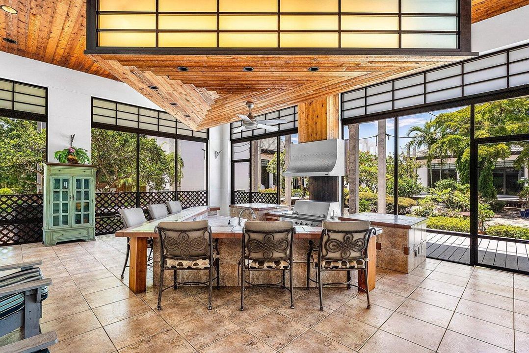 060-8549SurreyLane-BocaRaton-FL-33496-SM