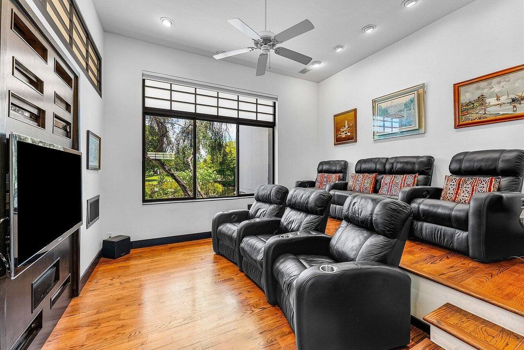 025-8549SurreyLane-BocaRaton-FL-33496-SM