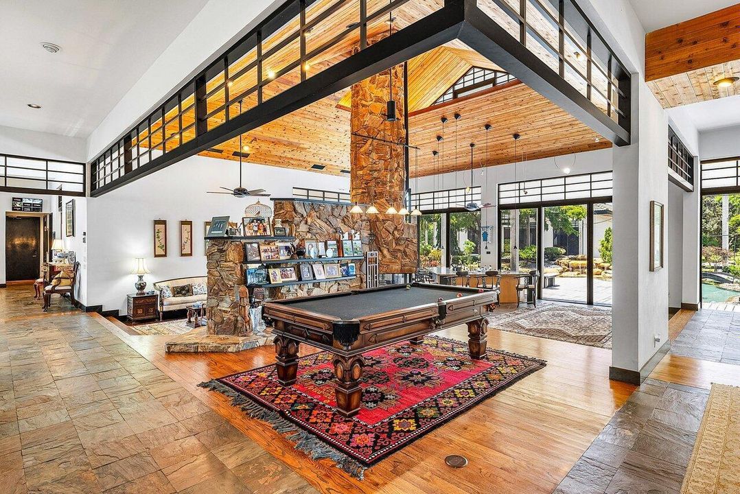 031-8549SurreyLane-BocaRaton-FL-33496-SM
