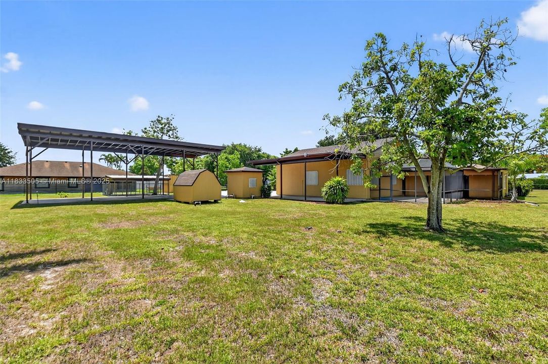 Recently Sold: $1,200,000 (2 beds, 2 baths, 2103 Square Feet)