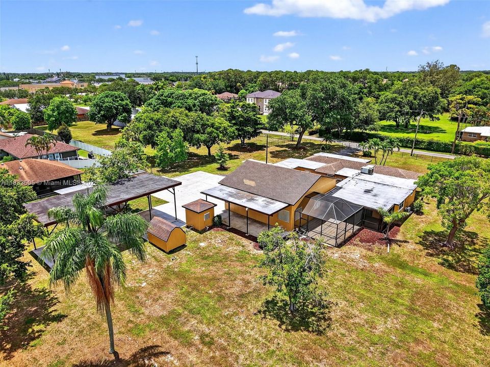 Recently Sold: $1,200,000 (2 beds, 2 baths, 2103 Square Feet)