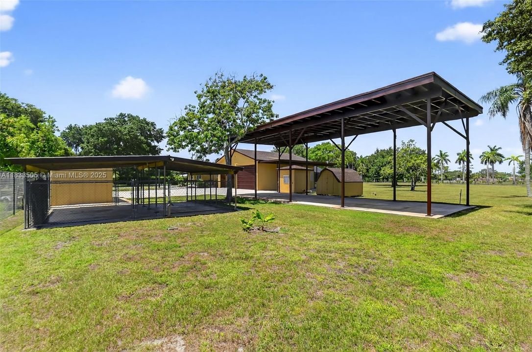 Recently Sold: $1,200,000 (2 beds, 2 baths, 2103 Square Feet)