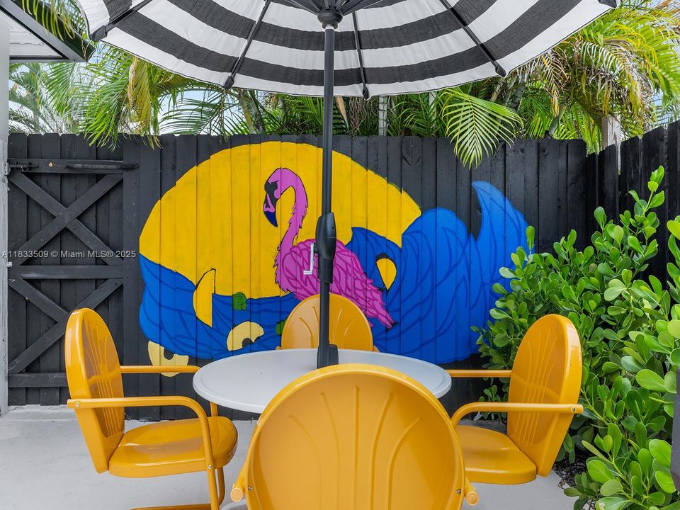 Recently Rented: $2,000 (1 beds, 1 baths, 1325 Square Feet)