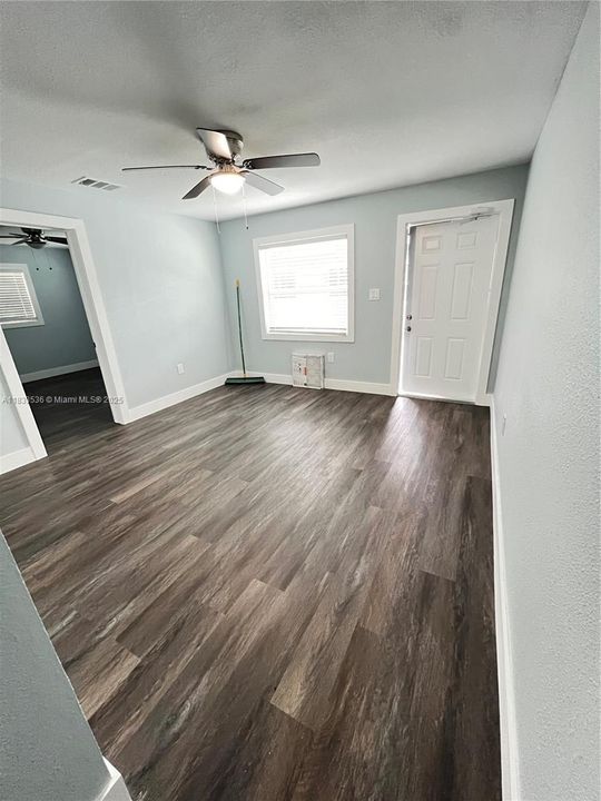 Recently Sold: $650,000 (0 beds, 0 baths, 2600 Square Feet)