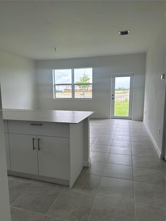 Active With Contract: $4,200 (4 beds, 3 baths, 0 Square Feet)