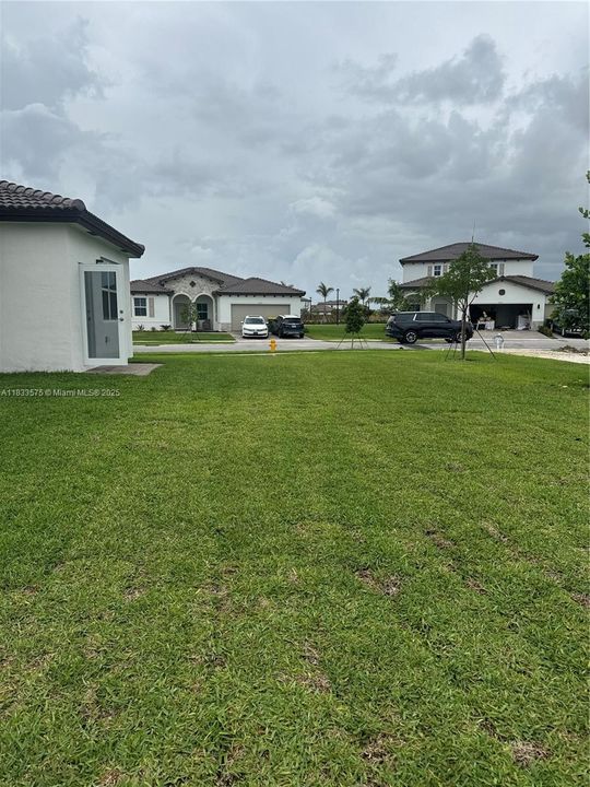 Active With Contract: $4,200 (4 beds, 3 baths, 0 Square Feet)