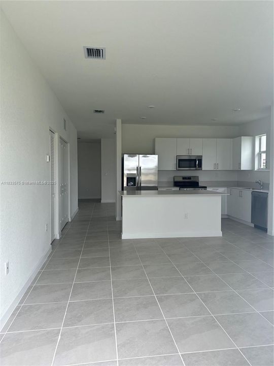 Active With Contract: $4,200 (4 beds, 3 baths, 0 Square Feet)