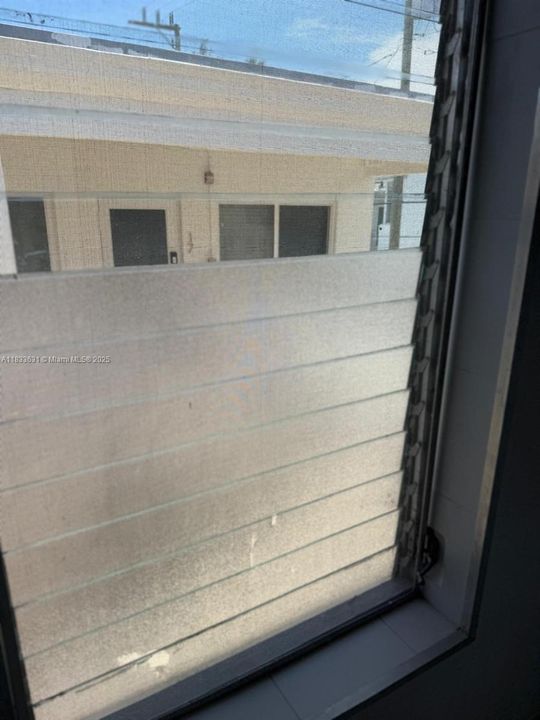 Vendido Recientemente: $126,000 (0 camas, 1 baños, 380 Pies cuadrados)