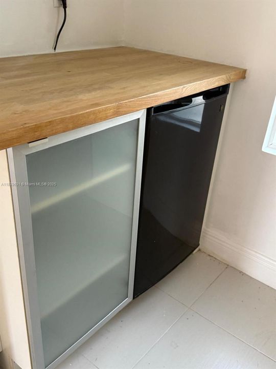 Vendido Recientemente: $126,000 (0 camas, 1 baños, 380 Pies cuadrados)