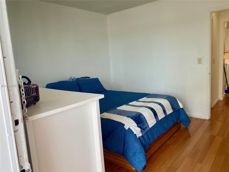 待售: $99,000 (1 贝兹, 1 浴室, 625 平方英尺)