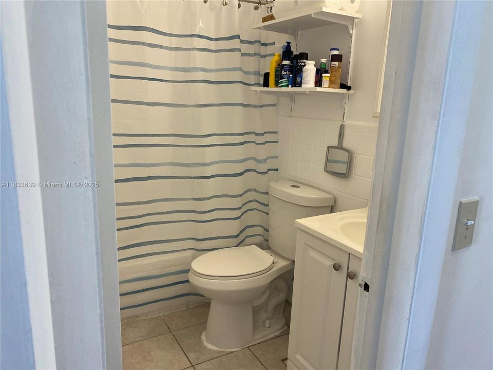 待售: $99,000 (1 贝兹, 1 浴室, 625 平方英尺)