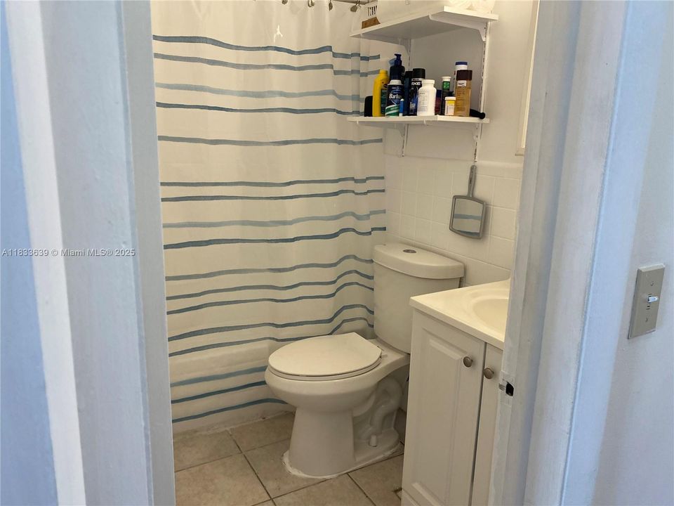 待售: $99,000 (1 贝兹, 1 浴室, 625 平方英尺)