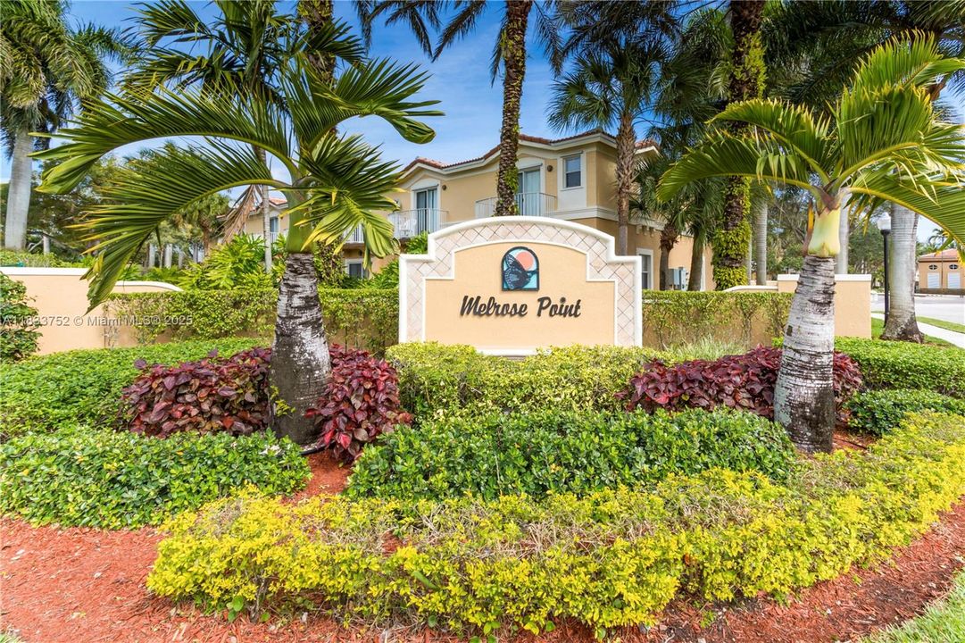 Recently Rented: $3,000 (3 beds, 3 baths, 1270 Square Feet)