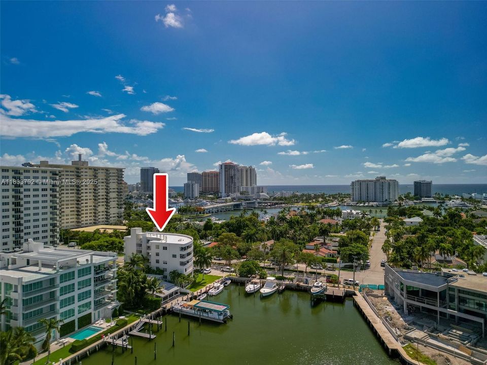 For Sale: $395,000 (1 beds, 1 baths, 1265 Square Feet)