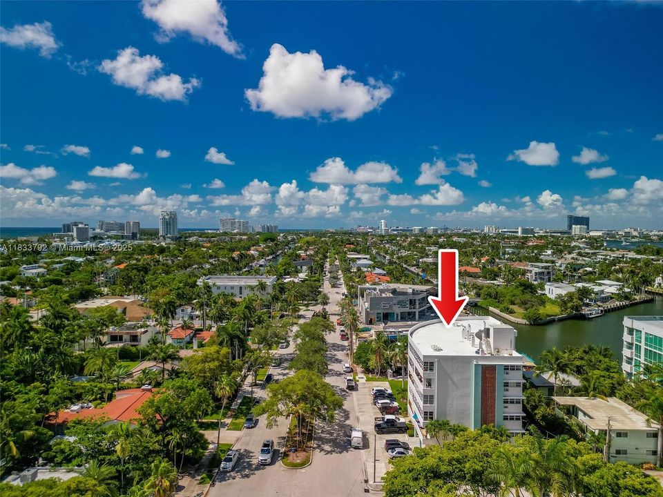 For Sale: $395,000 (1 beds, 1 baths, 1265 Square Feet)