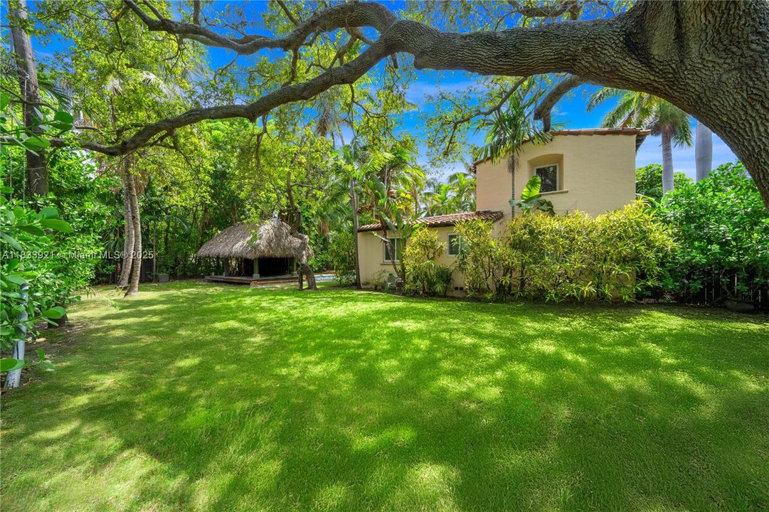 En Venta: $3,700,000 (5 camas, 4 baños, 3626 Pies cuadrados)