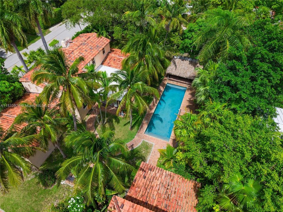 En Venta: $3,700,000 (5 camas, 4 baños, 3626 Pies cuadrados)