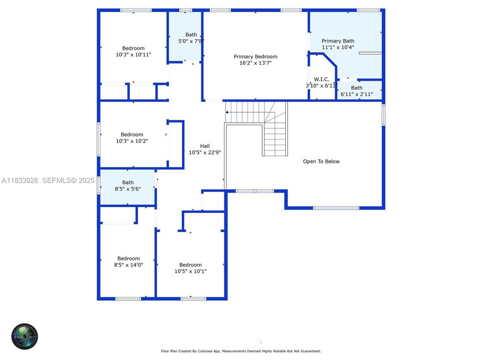 合同活跃: $939,000 (5 贝兹, 3 浴室, 2730 平方英尺)