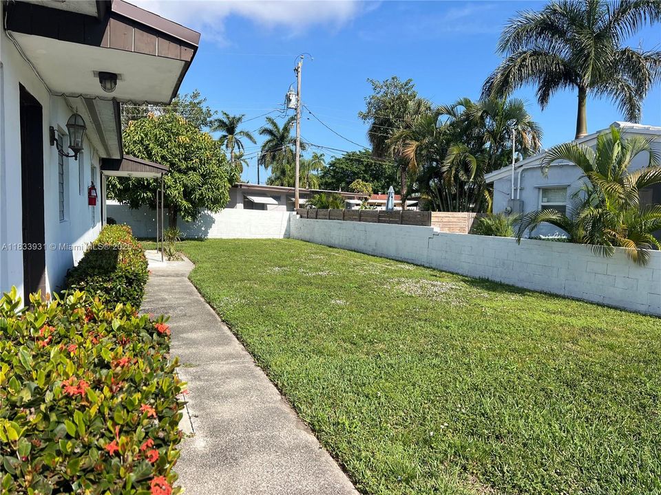 En Venta: $585,000 (0 camas, 0 baños, 1422 Pies cuadrados)