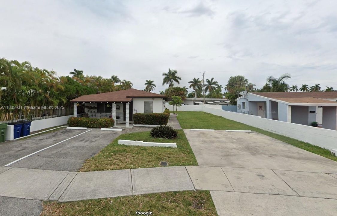 En Venta: $585,000 (0 camas, 0 baños, 1422 Pies cuadrados)