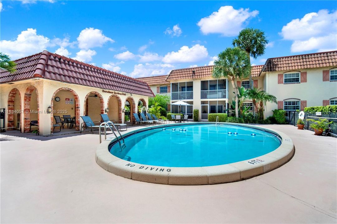 Recently Sold: $150,000 (1 beds, 1 baths, 750 Square Feet)