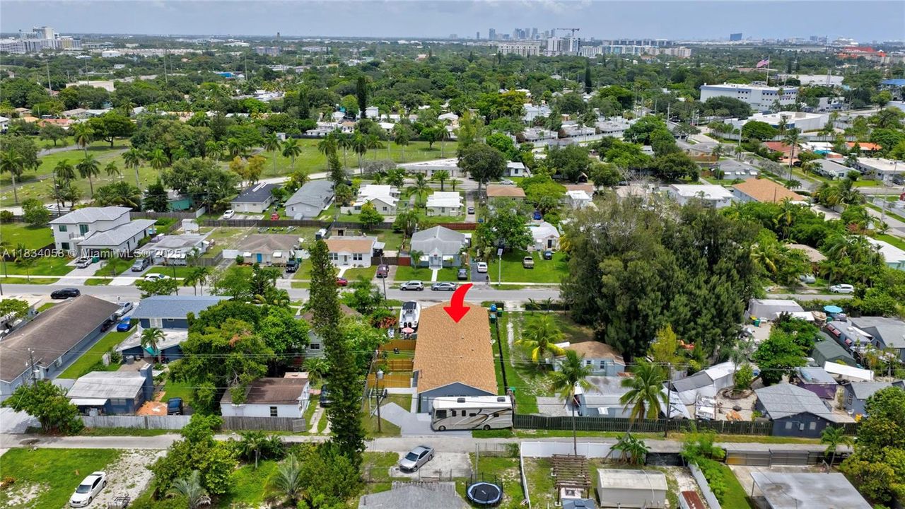 待售: $1,050,000 (0 贝兹, 0 浴室, 2548 平方英尺)