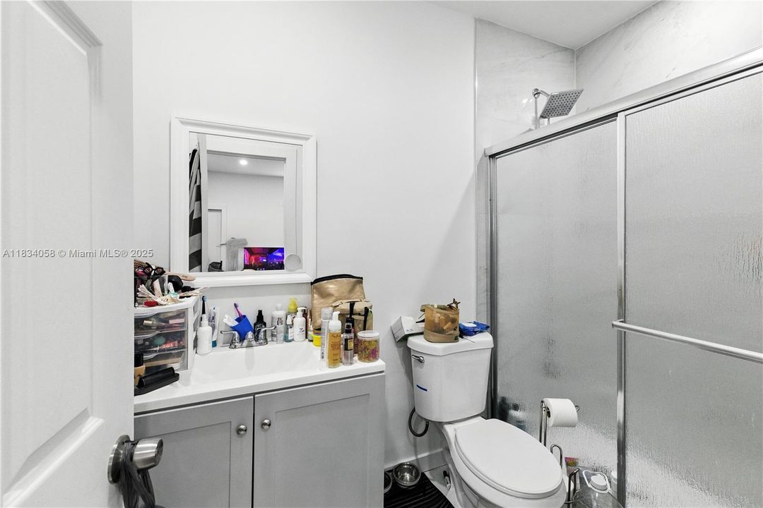 待售: $1,050,000 (0 贝兹, 0 浴室, 2548 平方英尺)