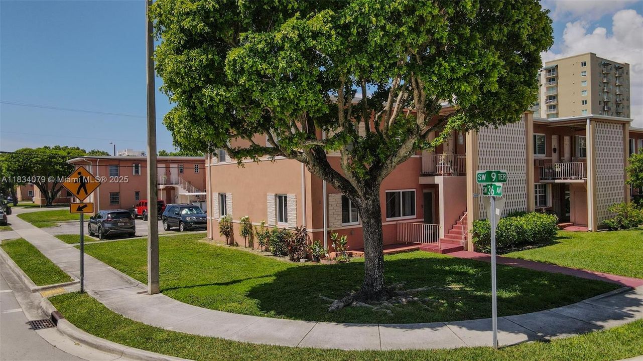 En Venta: $262,500 (2 camas, 1 baños, 725 Pies cuadrados)