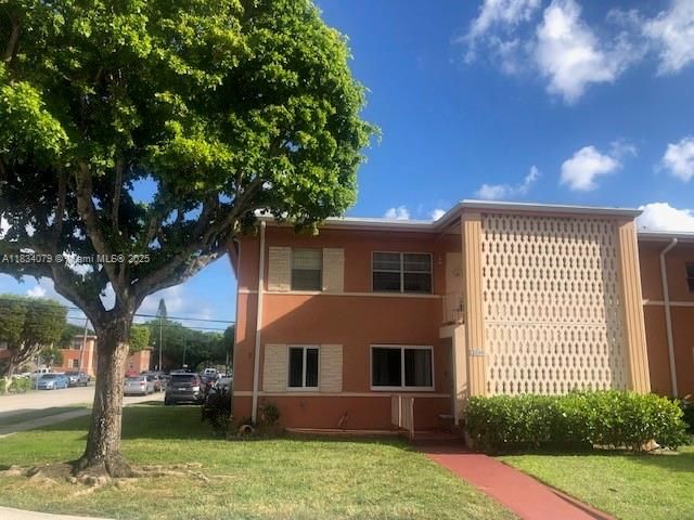 En Venta: $262,500 (2 camas, 1 baños, 725 Pies cuadrados)