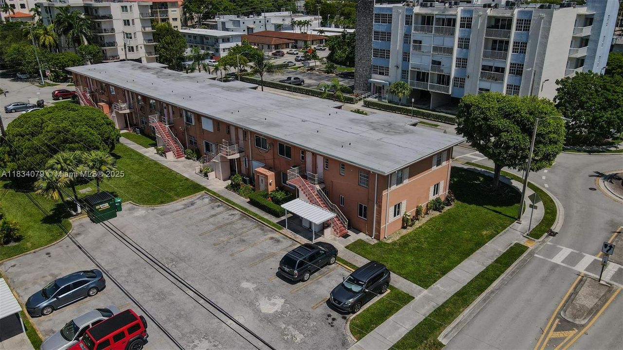 En Venta: $262,500 (2 camas, 1 baños, 725 Pies cuadrados)