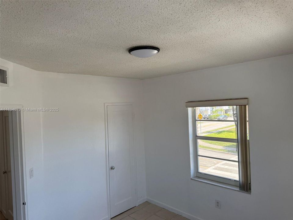 En Venta: $262,500 (2 camas, 1 baños, 725 Pies cuadrados)