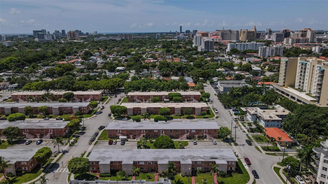 En Venta: $262,500 (2 camas, 1 baños, 725 Pies cuadrados)