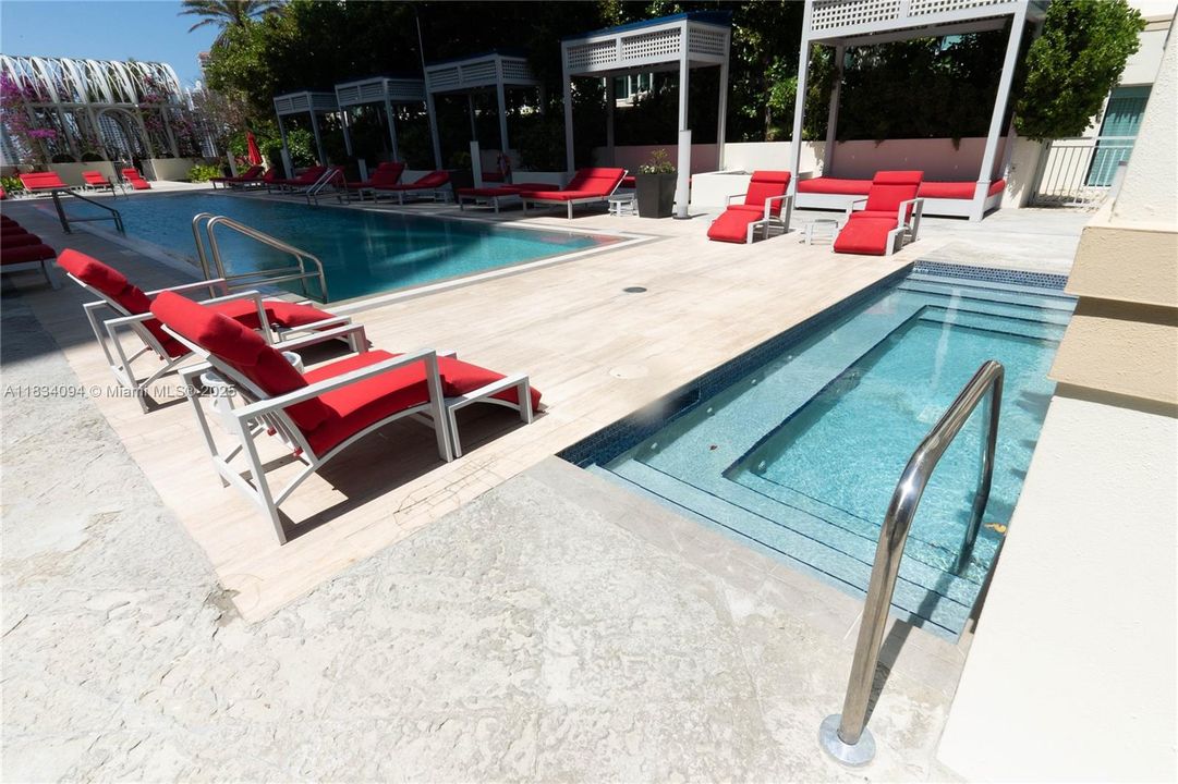 For Sale: $1,099,000 (3 beds, 2 baths, 1648 Square Feet)