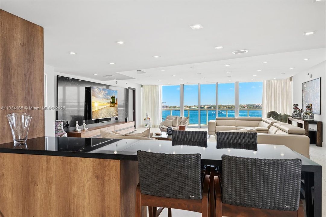 En Venta: $6,700,000 (4 camas, 4 baños, 4078 Pies cuadrados)