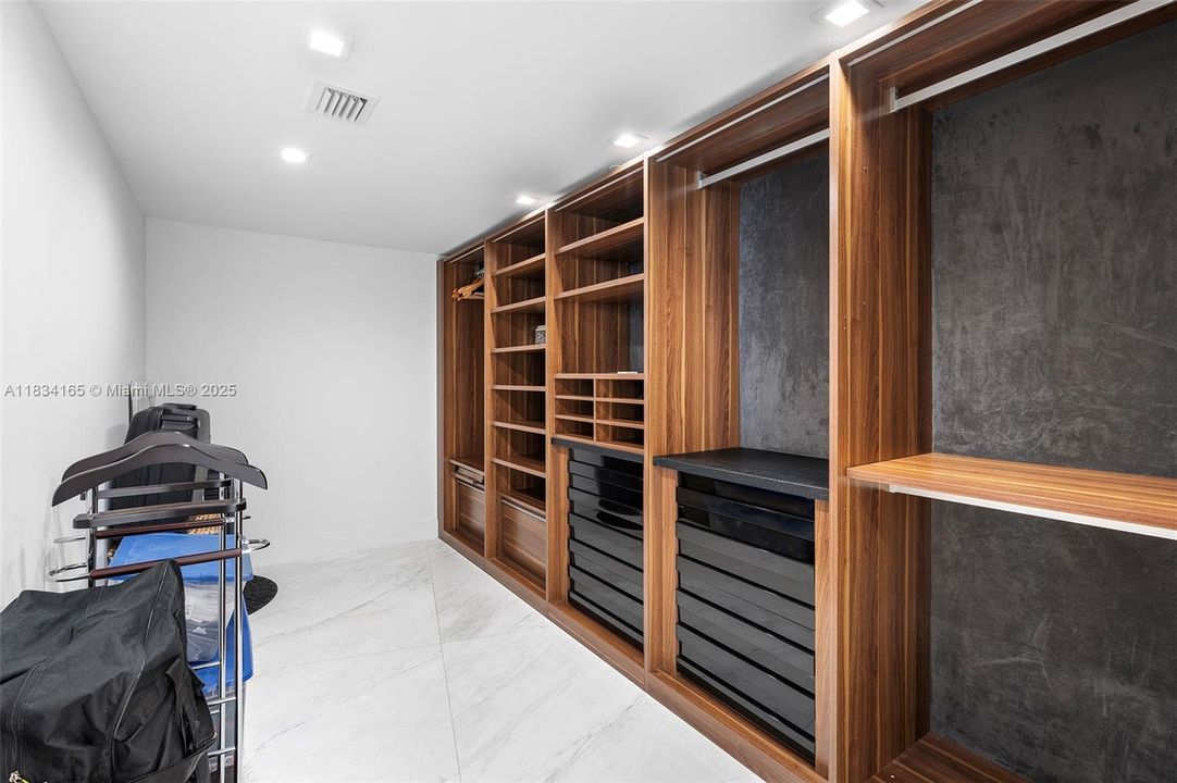 En Venta: $6,700,000 (4 camas, 4 baños, 4078 Pies cuadrados)