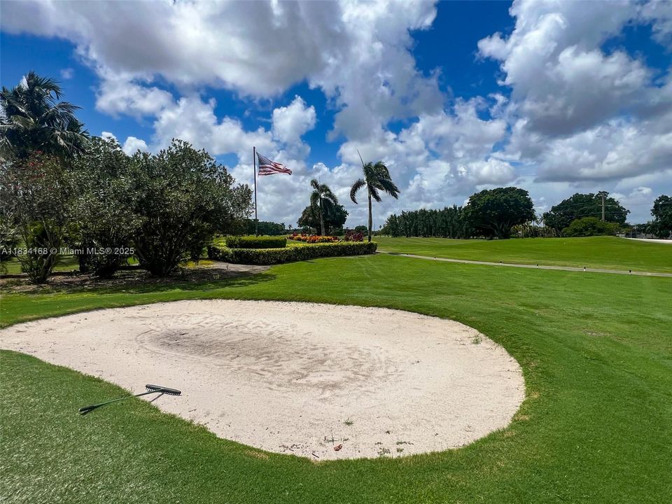 For Sale: $149,900 (2 beds, 2 baths, 1170 Square Feet)