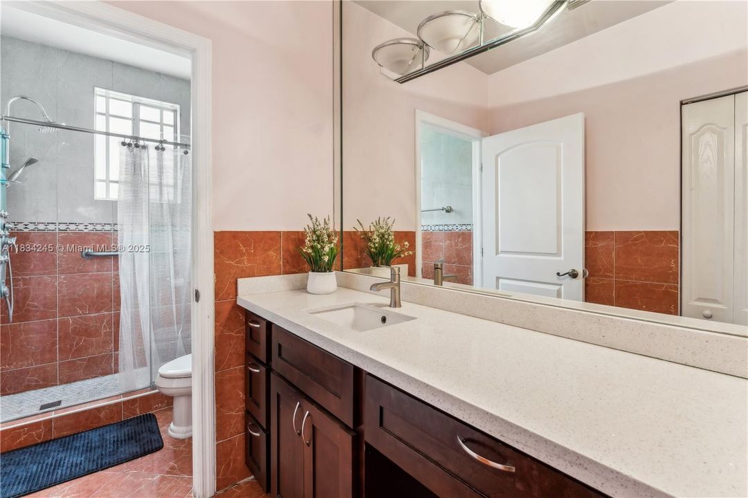 For Sale: $1,595,000 (5 beds, 3 baths, 3094 Square Feet)