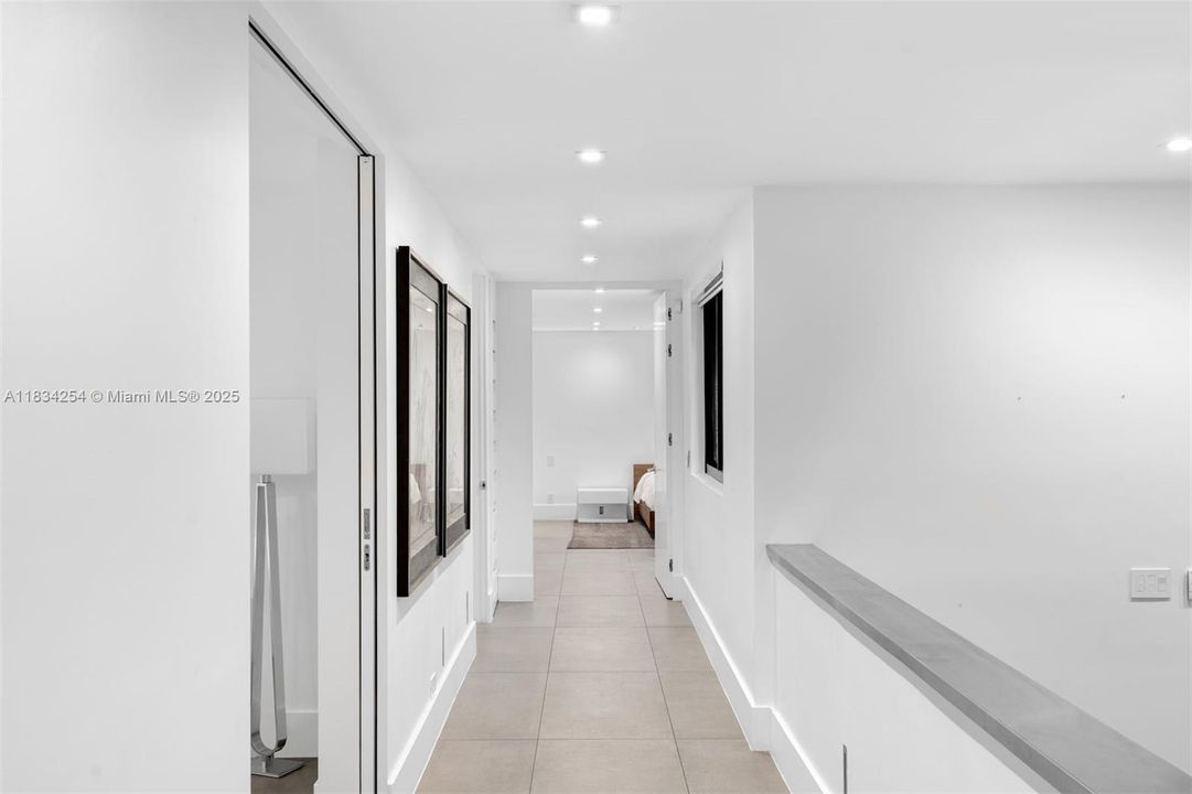En Venta: $6,375,000 (3 camas, 4 baños, 2403 Pies cuadrados)